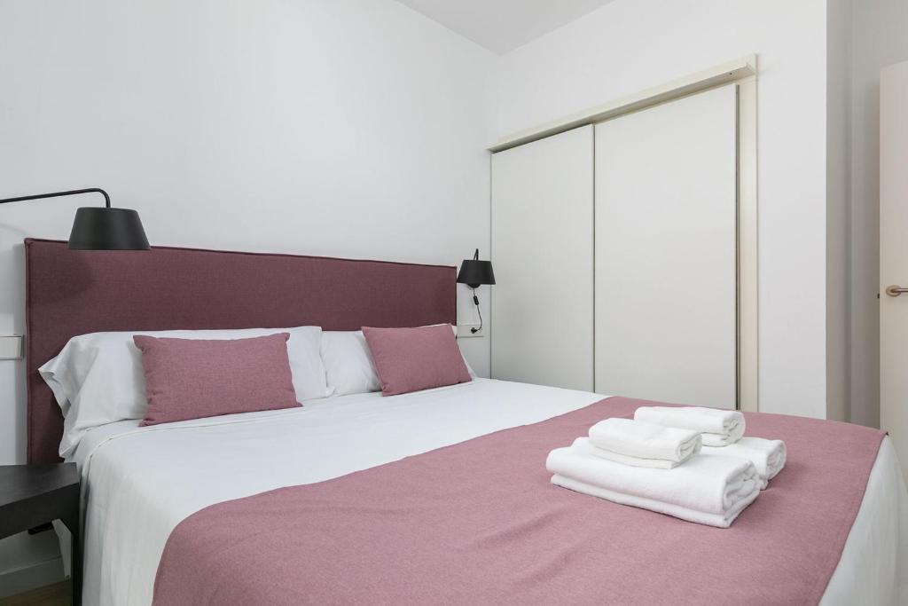 Holiday Rentals Los Salados - Apartamento De Tres Dormitorios (4 Adultos)