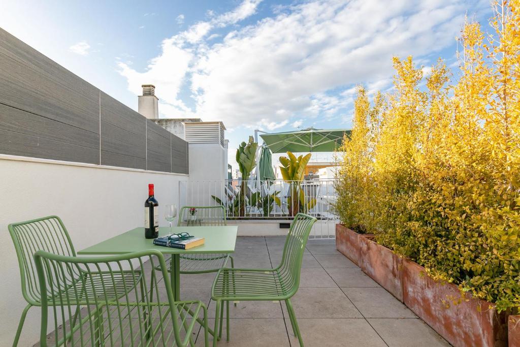 Holiday Rentals Los Salados - Apartamento Con Terraza