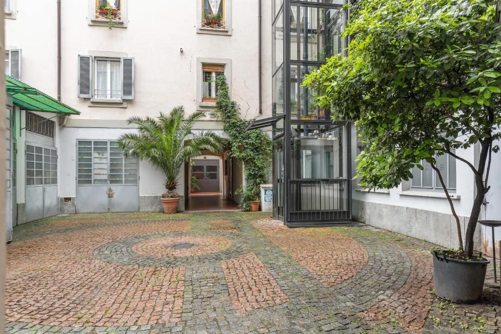 Budova, v ktorej sa apartmán nachádza