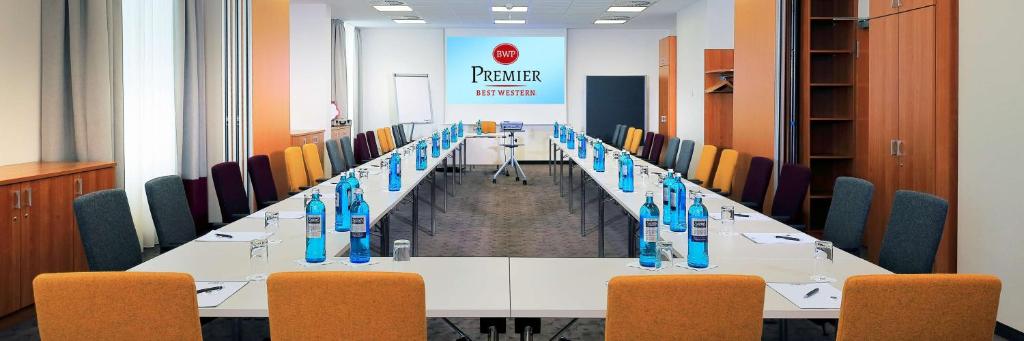 Best Western Premier IB Hotel Friedberger Warte - Resim 42