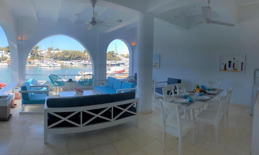 The swimming pool at or close to Villa El Club 3 Bed 3 Bath Front