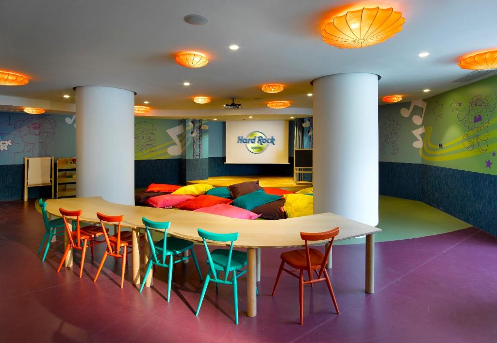 Hard Rock Hotel Ibiza, Playa den Bossa – Tarifs 2023