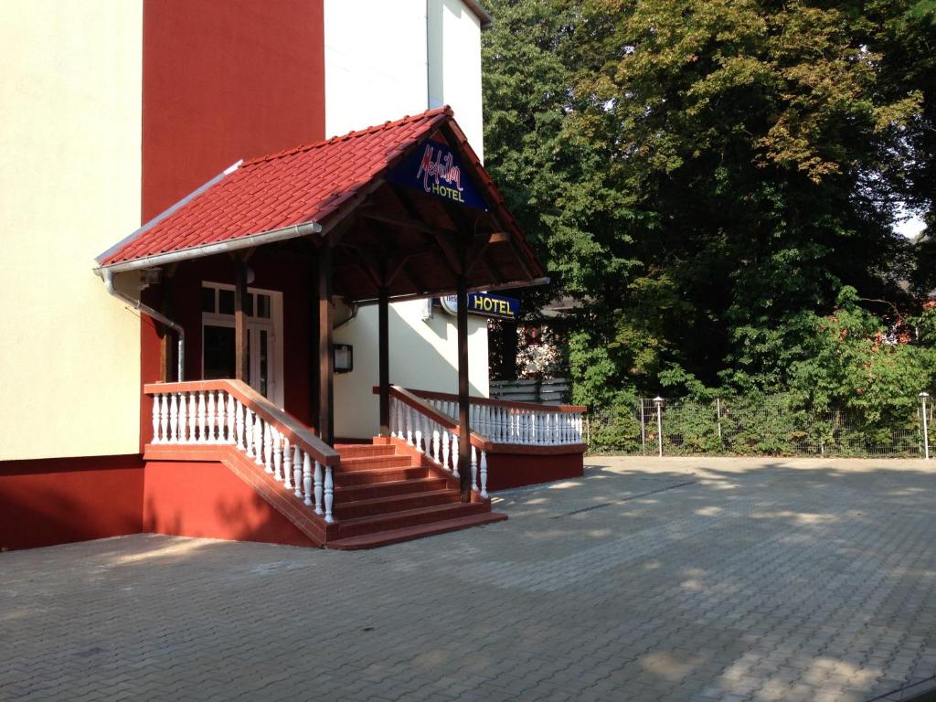 Budova, kde se hotel nachází