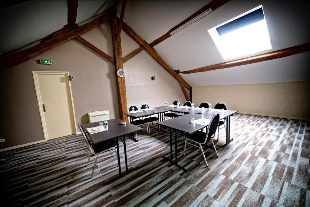 Konferenční prostory v ubytování Logis Auberge Des Moissons