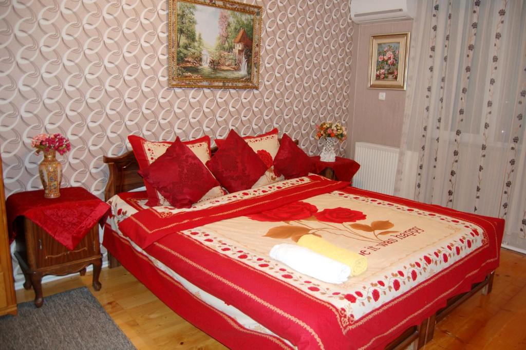 Postel nebo postele na pokoji v ubytování Excellent Hostel Kutaisi