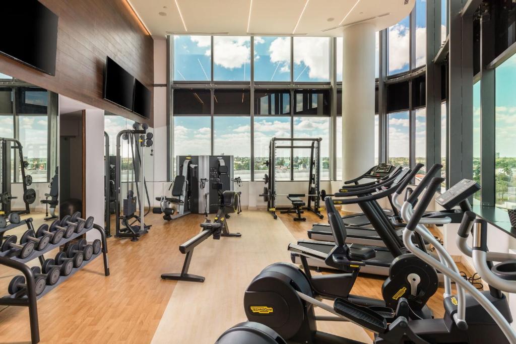 Fitness centrum a/nebo fitness zařízení v ubytování Camino Real Mérida