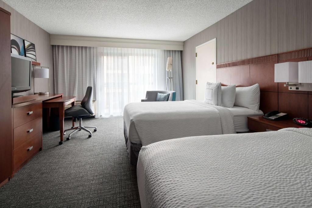 Sonesta Select Los Angeles LAX El Segundo - One-Bedroom Suite Two Double