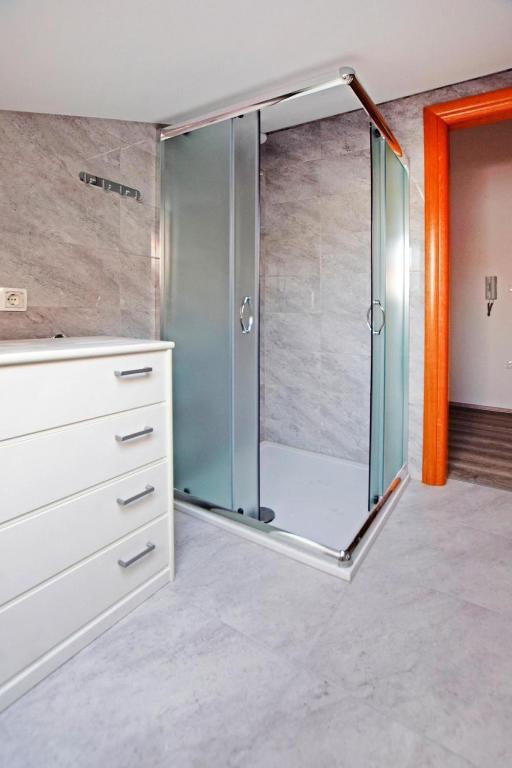 Kúpeľňa v ubytovaní Apartment in Starigrad Paklenica