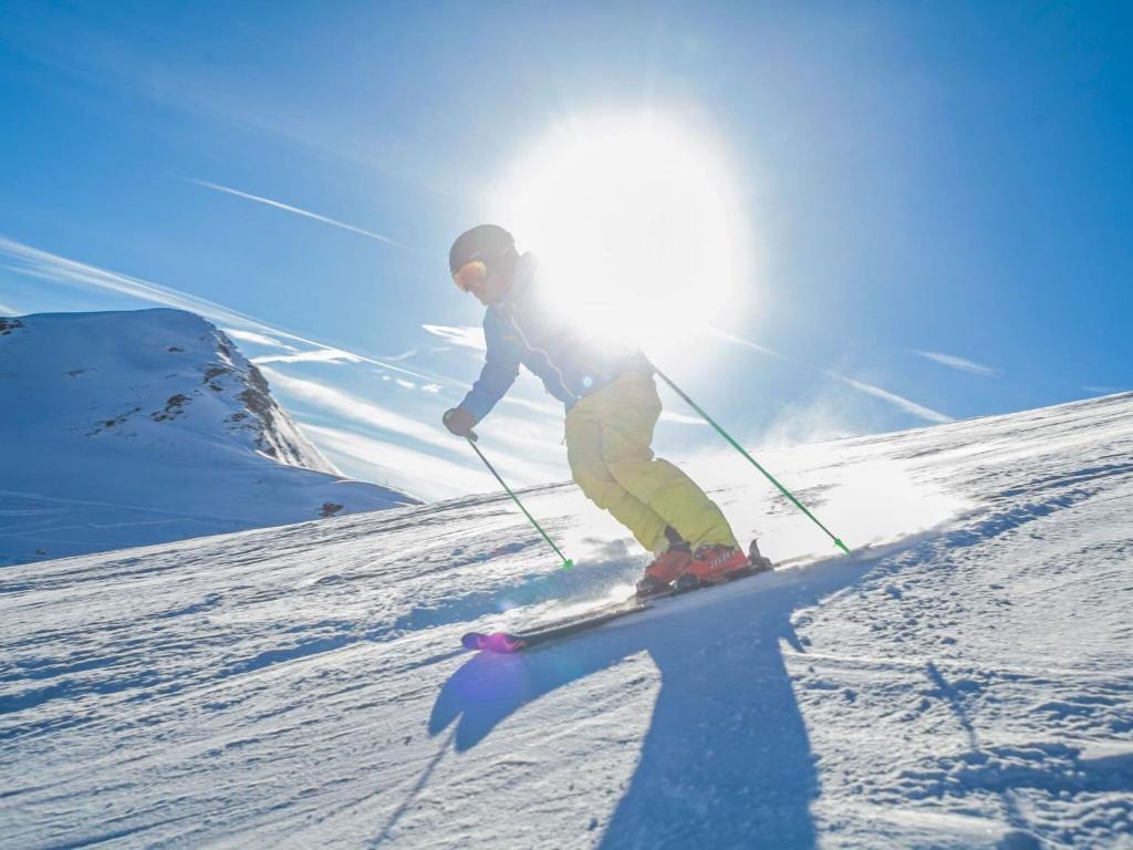 Skiing at Az apartmant or nearby