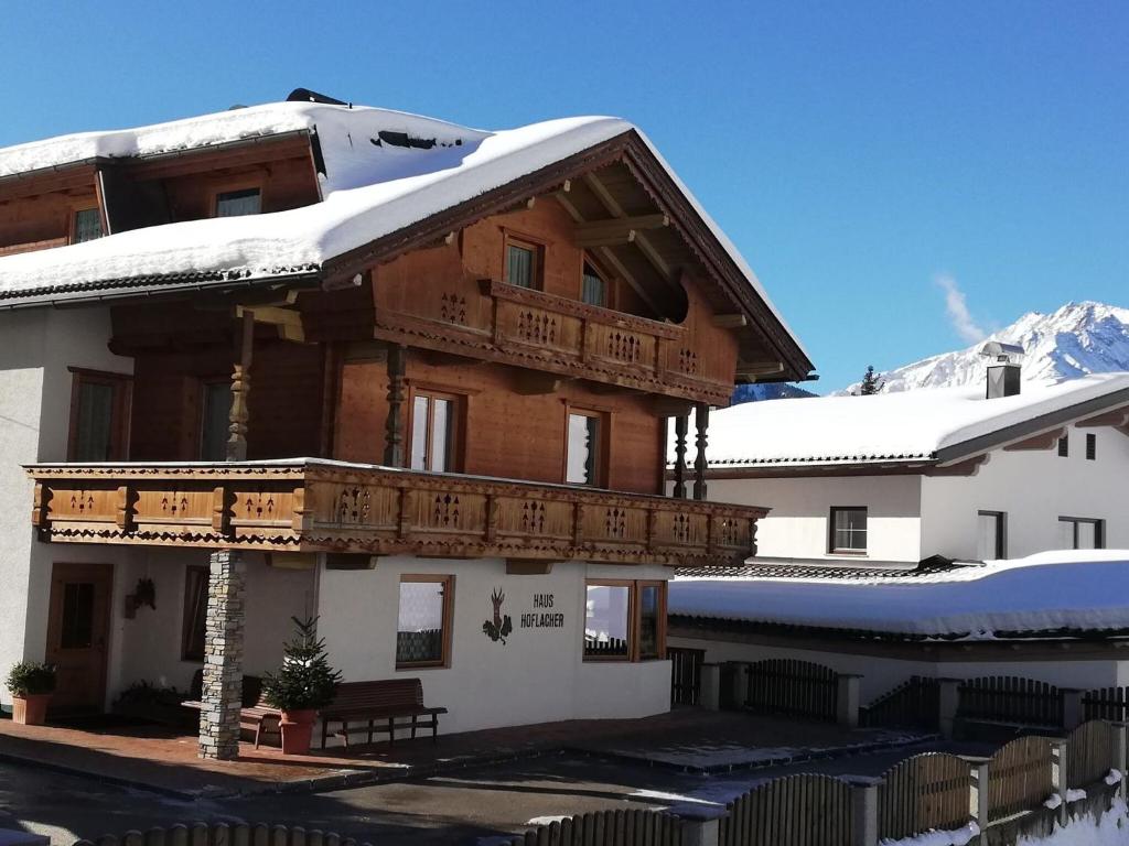The building in which Az apartmant is located