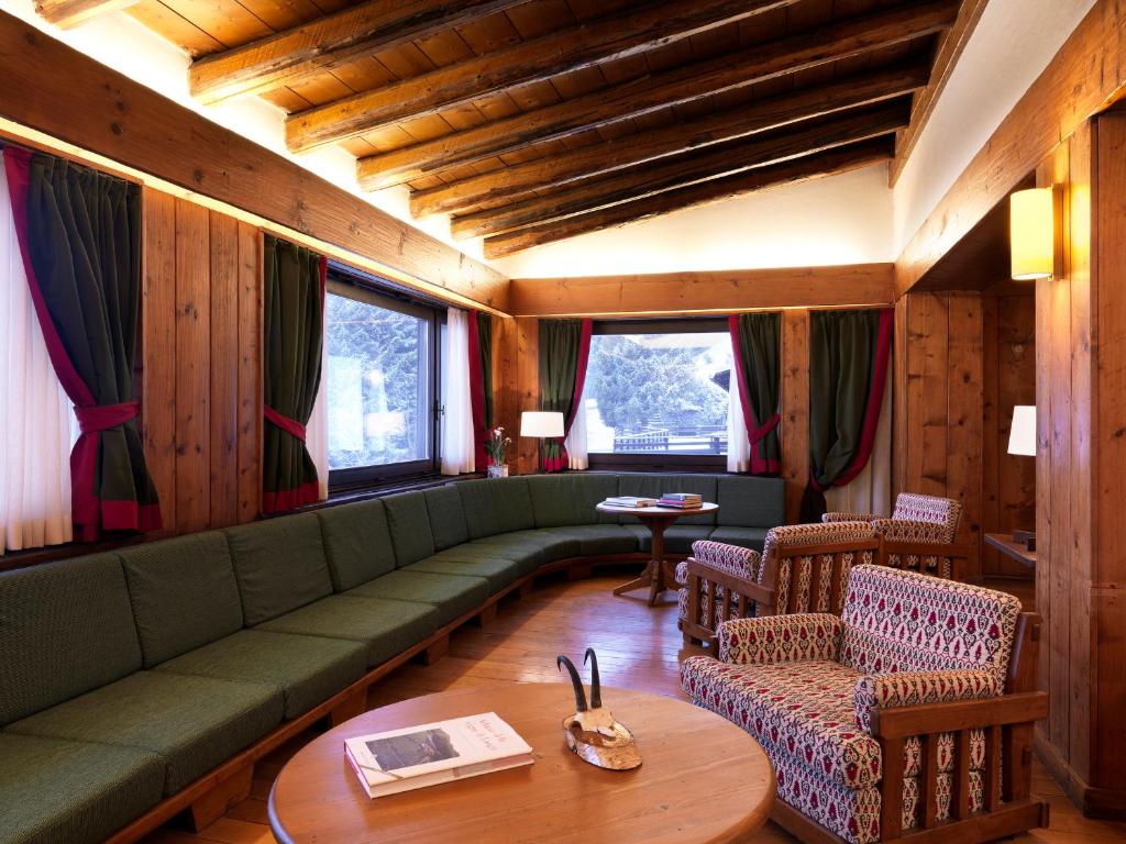 Posezení v ubytování Albergo Ristorante Bucaneve