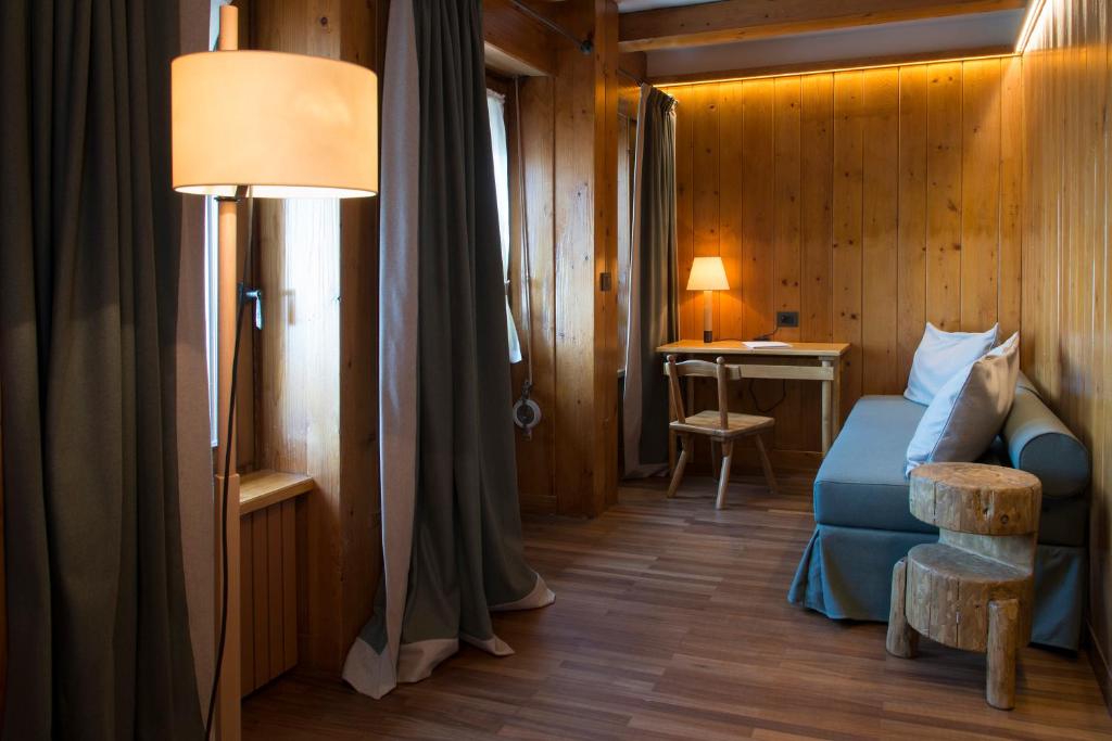 Posezení v ubytování Albergo Ristorante Bucaneve