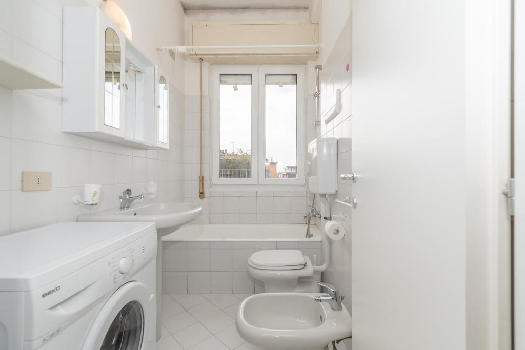 A bathroom at Appartamento Ospedale Civile 3 - F&L Apartment