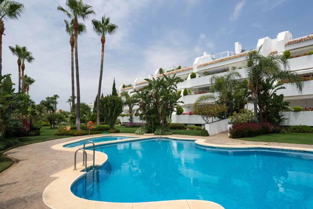 Suitur apartment bahía beach marbella (Spanje Marbella ...