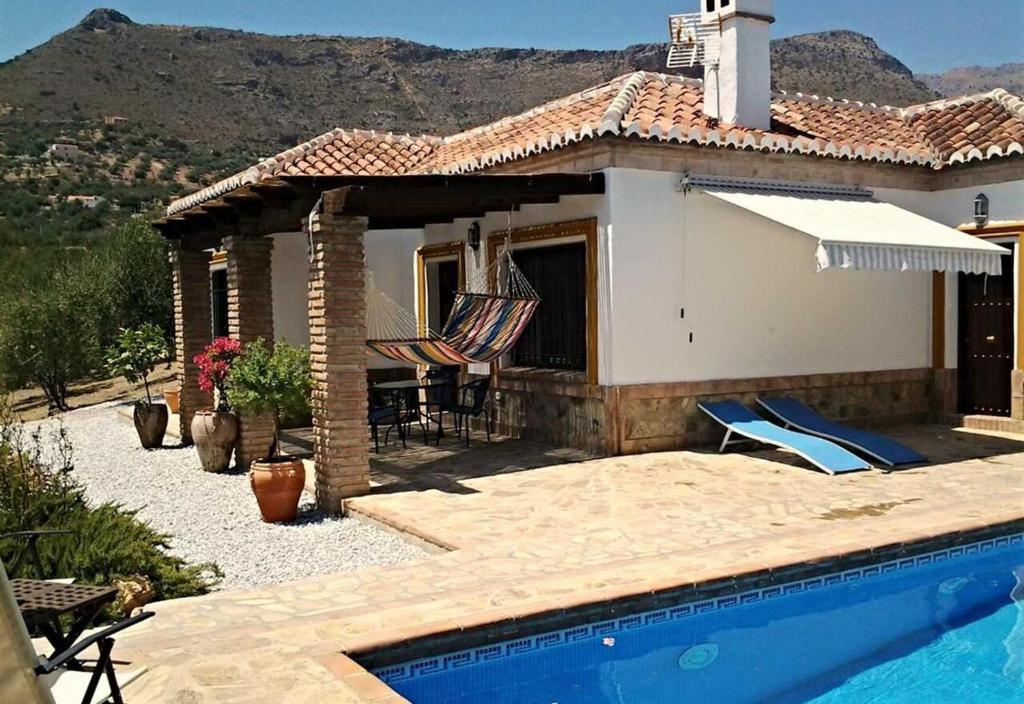 Rural retreat mountain villa, Alcaucín – Updated 2022 Prices