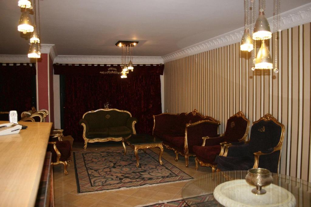 Posezení v ubytování Arabesque Hotel