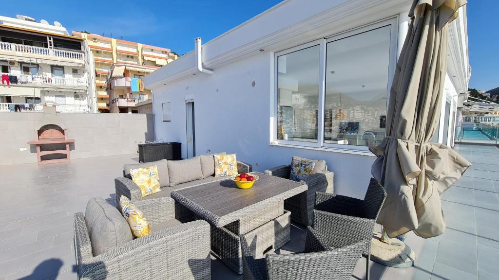 Rocknest Sea View Penthouse - Imazhi 10