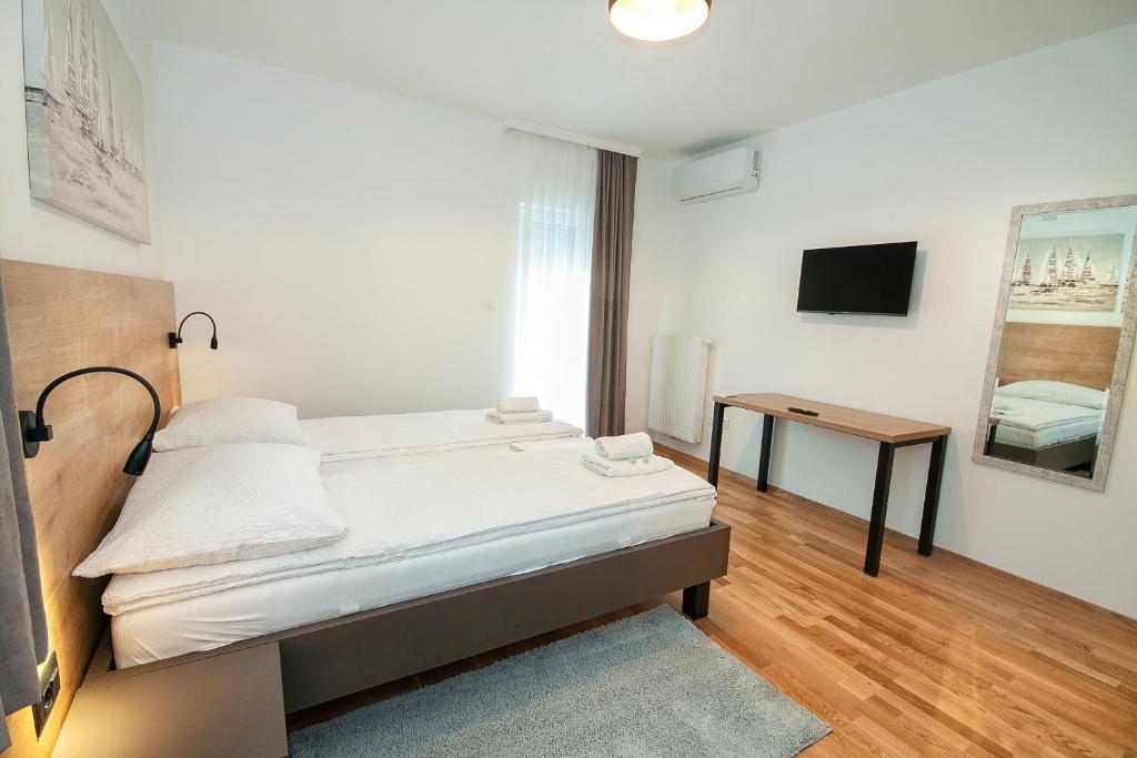 House Forest Queen - Apartamento De Tres Habitaciones