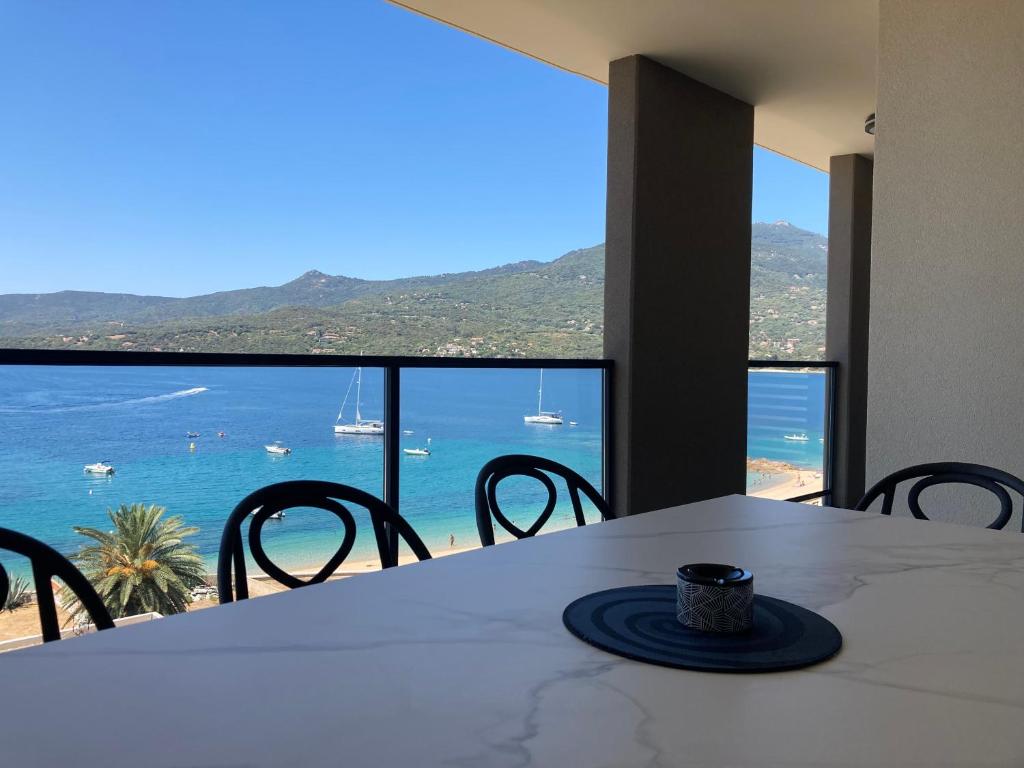 Naturlandskabet i nærheden af lejligheden