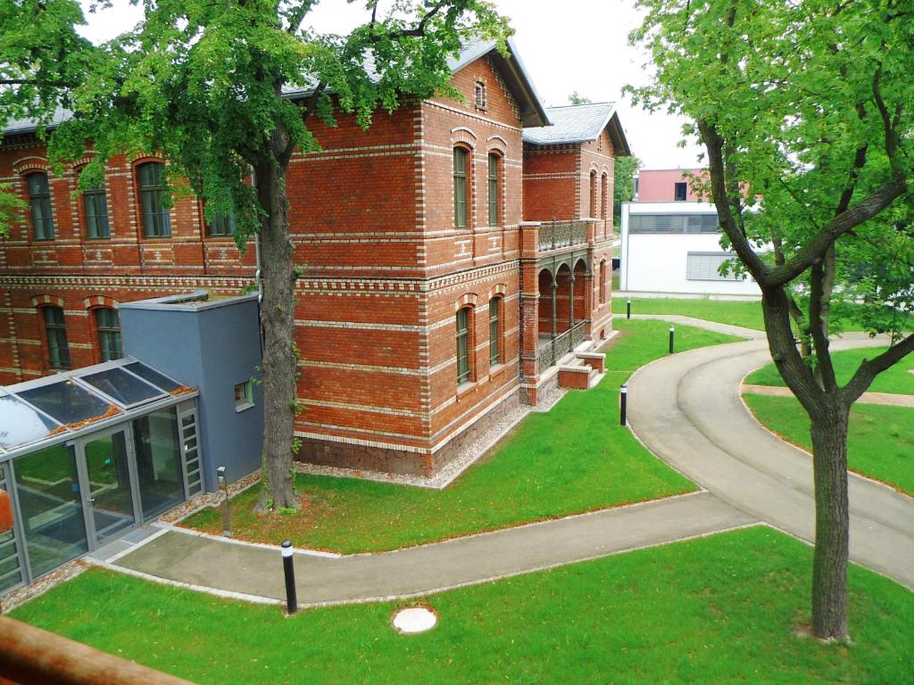 Budova, kde se aparthotel nachází