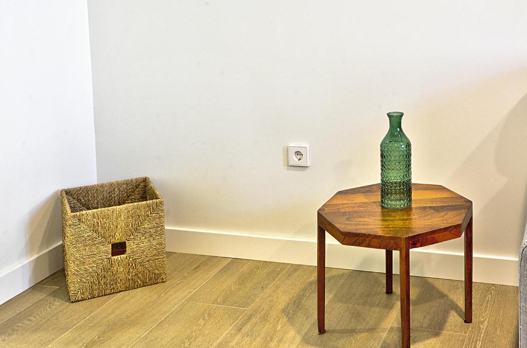 Fotografie z fotogalerie ubytování Apartamento de dos dormitorios en Triana v destinaci Seville