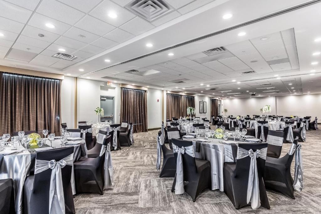 Hyatt Place Hampton Convention Center photo