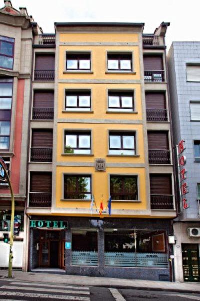 The building in which a szállodákat is located