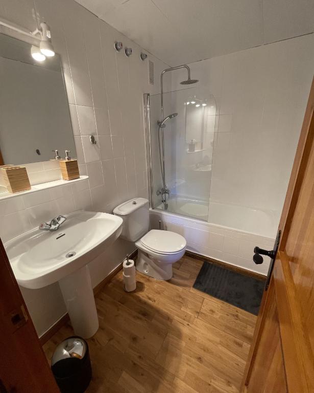 Kúpeľňa v ubytovaní Lujo y Confort en Can Taullar