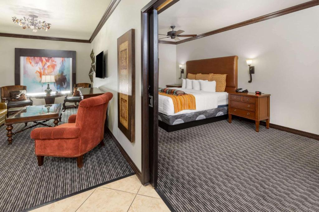 Postel nebo postele na pokoji v ubytování Hawthorn Suites by Wyndham Lubbock