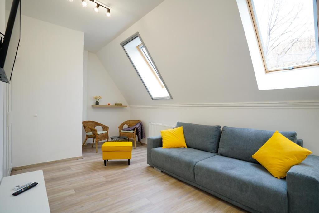 Posedenie v ubytovaní Koffer Apartman