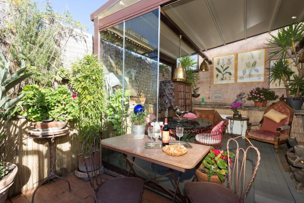 Vonkajšia záhrada v ubytovaní The Trastevere Penthouse Experience