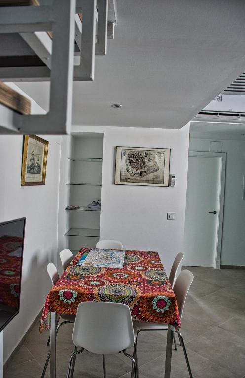 Apartamentos Covadonga 9 - Triana, Sevilla – Precios ...