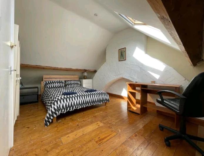 4 Double Bedroom Fully equipped Victorian terrace in Bath