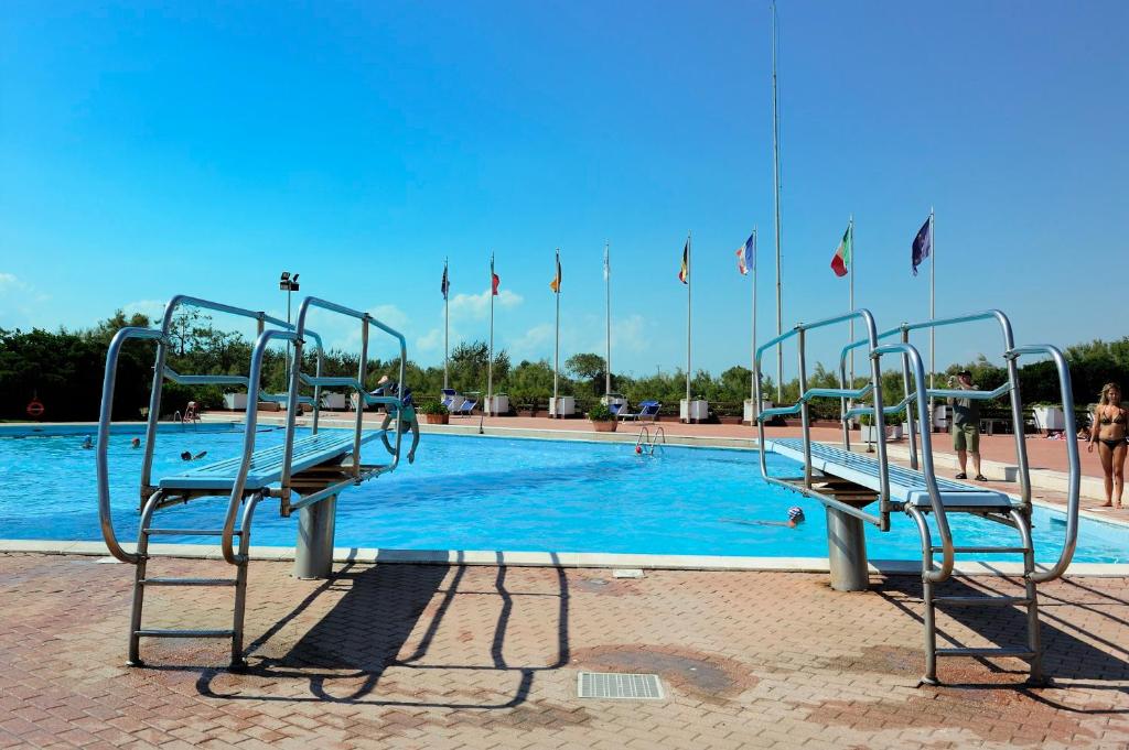 Bazén v ubytování Villa Aurora nebo v jeho okolí
