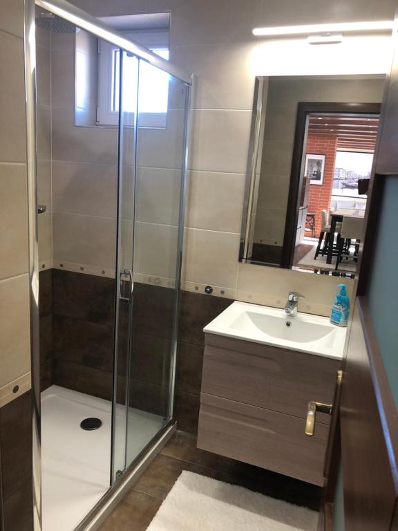 Łazienka w obiekcie Galéria Apartmanház