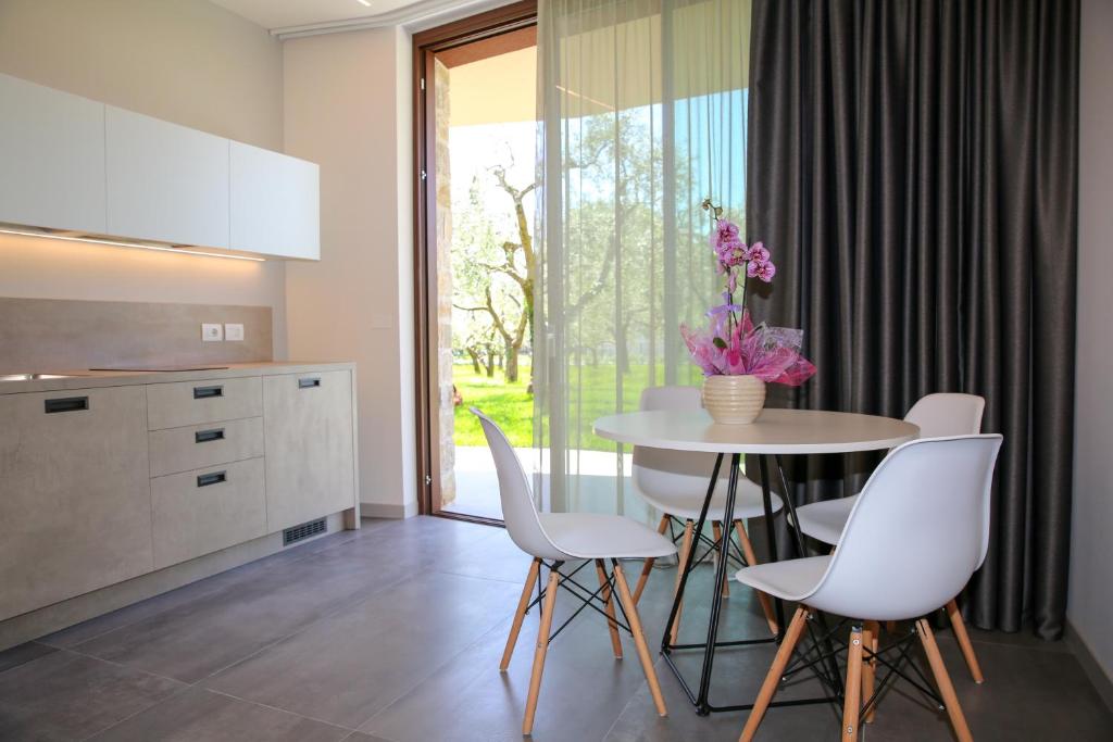 Fotografie z fotogalerie ubytování La Cipressina B&B v destinaci Cavaion Veronese