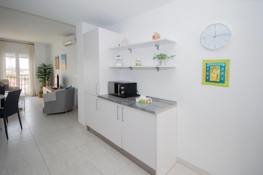 Kuchyň nebo kuchyňský kout v ubytování Apartamento con Vistas al mar