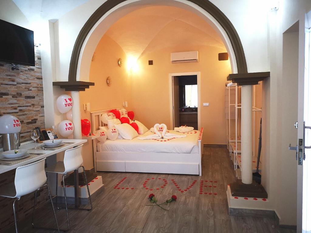 ERES EMÉRITA "Apartamentos & Suites" - 3