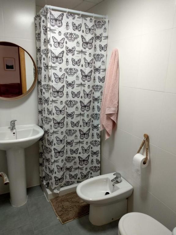 A bathroom at Apartamento acogedor en playa de Moncofa