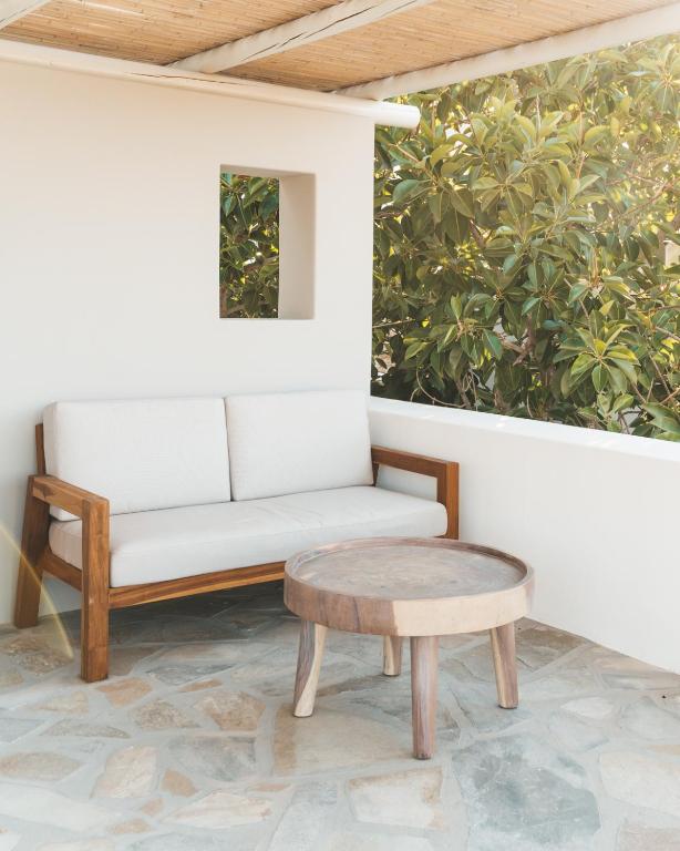 Far Out Hotel & Spa - 14