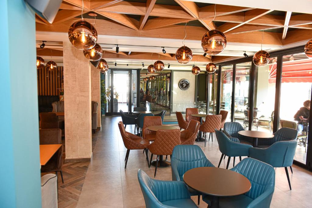 Posezení v ubytování Hotel Tomorri