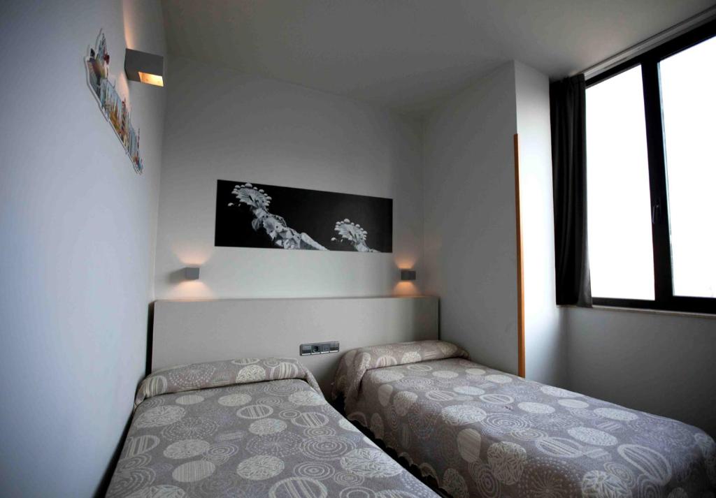 Hotel Ciutat De Sant Adria, Sant Adria de Besos – Güncel 2022 ...