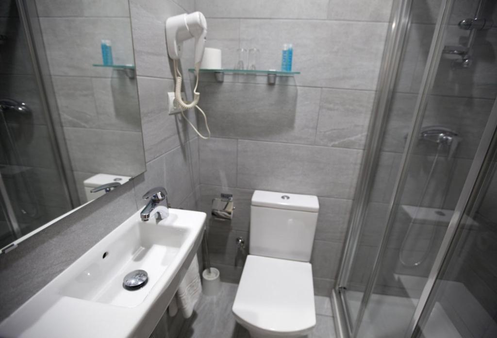 Hotel Ciutat De Sant Adria, Sant Adria de Besos – Bijgewerkte ...