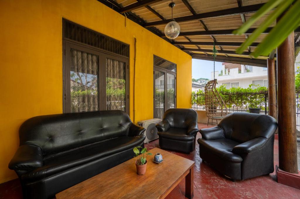 Drop Inn Hostels - 18