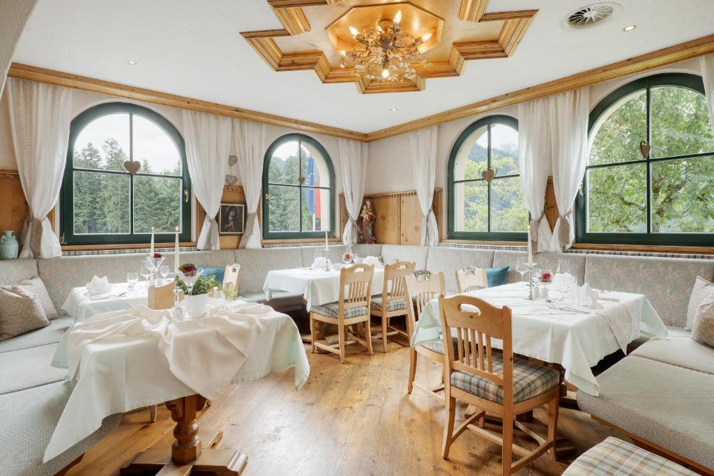 Posedenie v ubytovaní Landhaus Ager