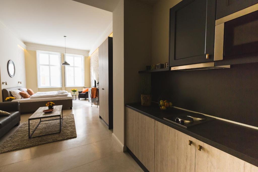 Heritage Home Apartments - Superior Studio
