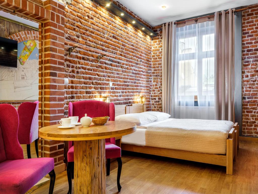 Aparthotel Stare Miasto - Two-Bedroom Apartment