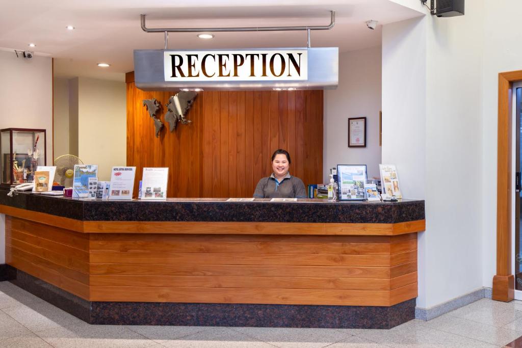 Vstupní hala nebo recepce v ubytování Kanchanaburi City Hotel