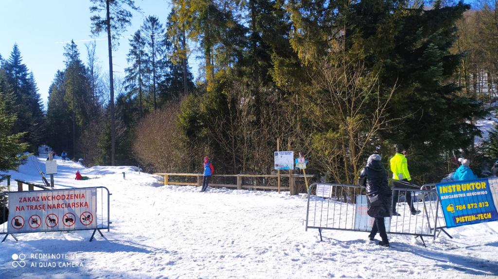 Góralski dom w Parku Krajobrazowym v zime