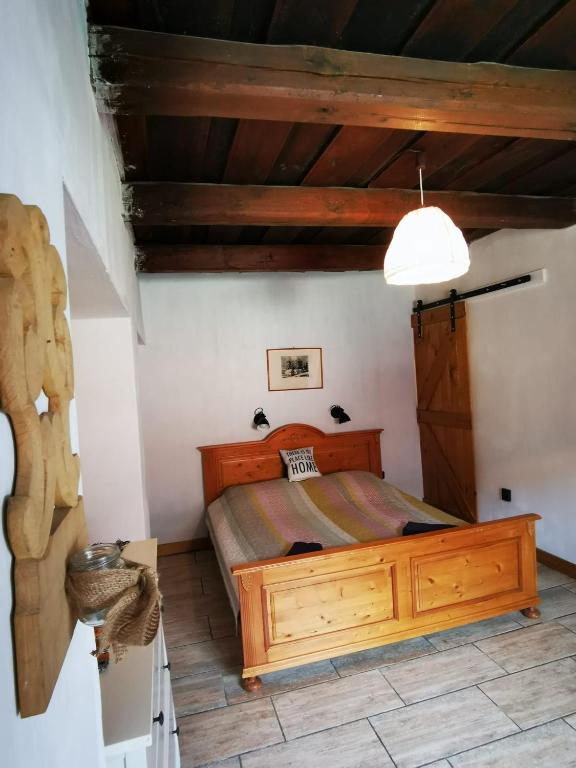 Postel nebo postele na pokoji v ubytování Őrség Kincse Nagy Apartman - 6 főre